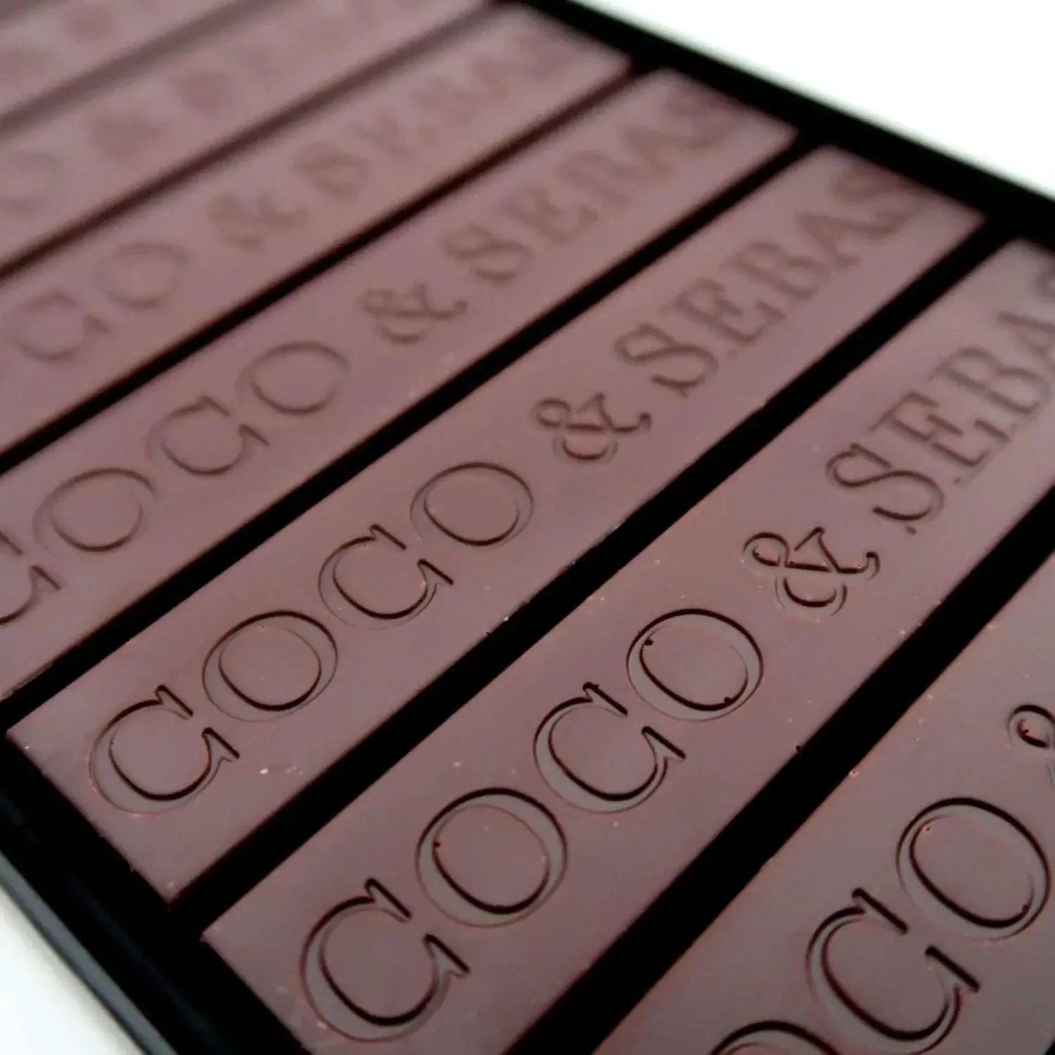 Bites "Pure Dark" | Coco & Sebas