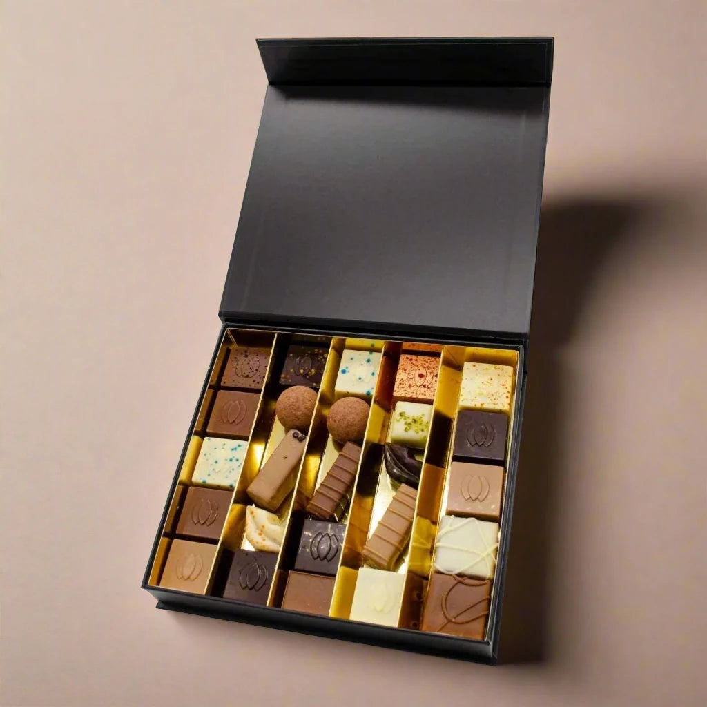 Luxury bonbon box 25 pieces alcohol-free