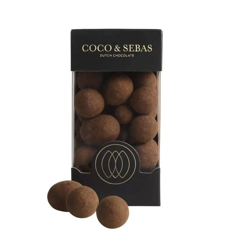 Coated hazelnuts kaneel - hazelnootdragees Coco & Sebas chocolade cadeau